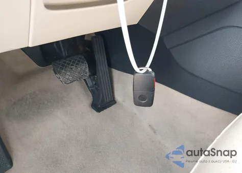 2015 Volkswagen Jetta 1.8T Se z USA, uszkodzony, nr VIN 3VWD07AJ2FM212449